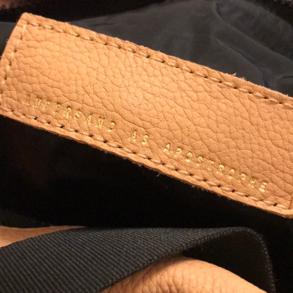 ”AMPERSAND AS APOSTROPHE” travel bag - Picture 6 of 10